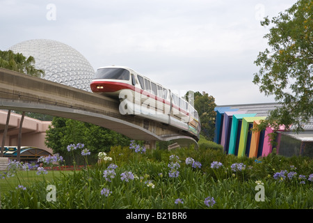 Blick auf eine Einschienenbahn im EPCOT Center in Disneyworld Stockfoto