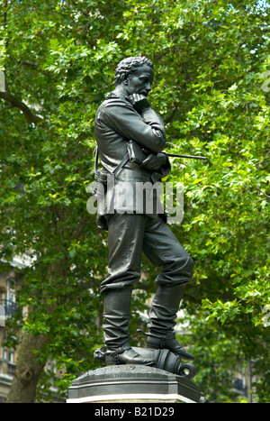 Statue von General Charles George Gordon außerhalb des Verteidigungsministeriums in London UK Stockfoto