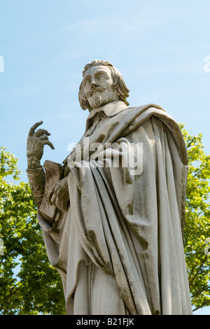 Statue von Kardinal Richelieu - Richelieu, Indre-et-Loire, Frankreich. Stockfoto