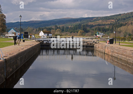 Caledonian Canal Schleusen in Fort Augustus Loch Ness Inverness Highland Region Schottland April 2008 Stockfoto