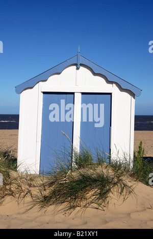 Hübsche Strandhütte am Southwold Strand. Stockfoto