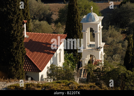 Griechische Kloster auf einem Hügel Stockfoto