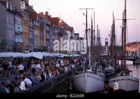 Promenade am Hafen von Kopenhagen Hovedstaden, Dänemark Stockfoto