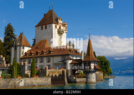 Oberhoffen Burg Thunersee Berner Oberland Schweiz Stockfoto