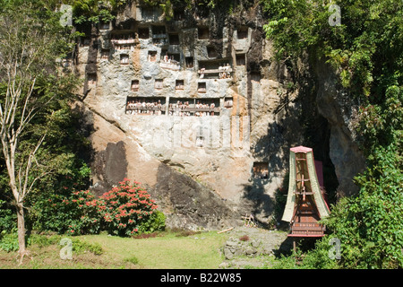 Die Lemo-Grabstätte, in Tana Toraja (Sulawesi - Indonesien). Les de Lemo, de Tana Toraja (Sulawesi - Indonésie). Stockfoto