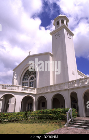 Niedrigen Winkel Blick auf Dom, Dulce Nombre De Maria Cathedral, Hagatna, Guam Stockfoto