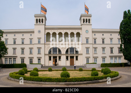 Die ehemalige Endhaltestelle der Berlin - Hamburger Bahnhof Hamburger Bahnhof aus dem späten Klassizistischen Periode, die jetzt Museum für zeitgenössische Kunst, Berlin Deutschland Stockfoto