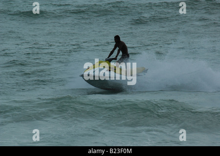 Jet-Ski am Kalim Beach, nördlich von Patong, Phuket, thailand Stockfoto