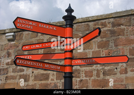 Bunte Zeichen Fort George Nairn Inverness Highland Region Schottland April 2008 Stockfoto