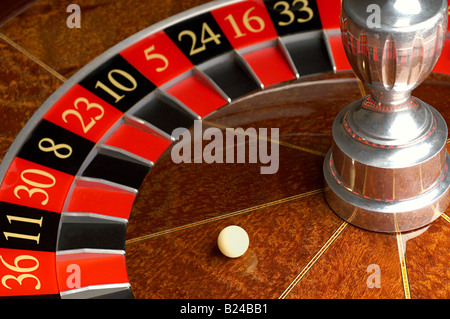 Roulette-Rad und ball Stockfoto