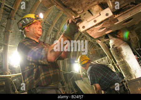 Knurow Stadt, Oberschlesien, Polen. Bergleute arbeiten unter der Erde in "Szczyglowice" Zeche. Stockfoto