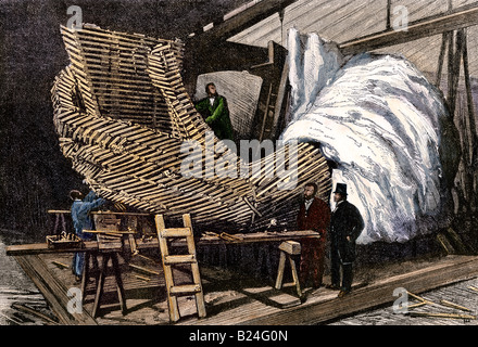 Rahmen für die Freiheitsstatue in Bartholdi erstellt s Paris Studio 1883. Hand - farbige Holzschnitt Stockfoto