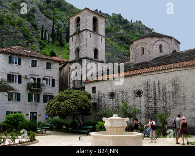 Kirche des Heiligen Nikolaus in der Altstadt von Kotor, Montenegro, Balkan Stockfoto