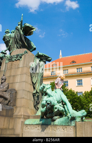 Palacký-Denkmal an der Palacký Namesti in der neuen von Prag Tschechische Republik Europa Stockfoto