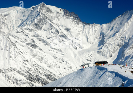 Skigebiet St. Gervais am Fuße des Mont-Blanc-Massiv, St. Gervais, Haute Savoie, Frankreich Stockfoto