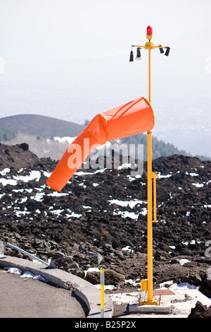 Roter Wind Kegel auf den Ätna, Sizilien, Italien Stockfoto