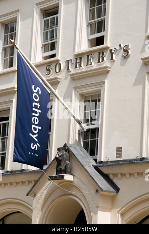 Auktionshaus Sotheby's in New Bond Street London England UK Stockfoto