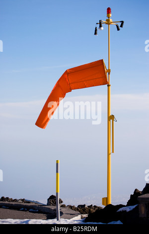 Roter Wind Kegel auf den Ätna, Sizilien, Italien Stockfoto