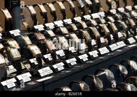 Vintage Rolex-Uhren in Schaufenster in Burlington Arcade, Piccadilly, London England UK Stockfoto