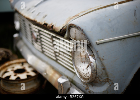 Auto Breakers yard Neuseeland klassische alte Humber Stockfoto