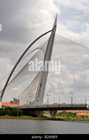 Seri Wawasan Brücke, Putrajaya, Malaysia Stockfoto