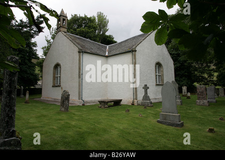 Croick Kirche in der Nähe von Ardgay, Sutherland, Schottland, UK, wo Leute ihre Namen in den Fenstern während der Abstände zerkratzt Stockfoto