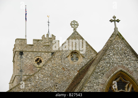 St. Nikolaus Kirche Turm und dreieckigen Dach Top Longparish Hampshire, England Stockfoto