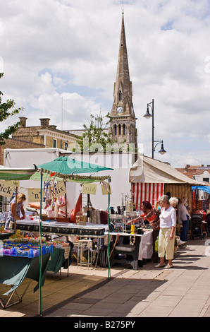 Montag Markttag in der Market Square, St. Ives, Cambridgeshire. Stockfoto