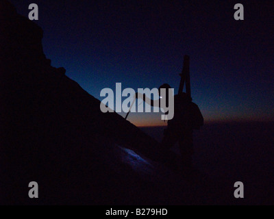 Ein Bergsteiger auf dem Mt. Rainier Stockfoto