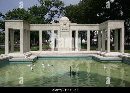 Stadt von Brighton und Hove, England. Das Kriegerdenkmal in Brightons alte Steine Gärten. Stockfoto