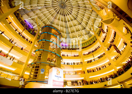 In der Mall auf die Petronas Towers, Kuala Lumpur, Malaysia Stockfoto