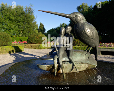 Vogel Brunnen, Britzer Garten, Berlin, Deutschland Stockfoto