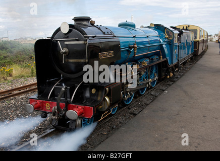 Hurrikan-Dampfmaschine in Dungeness Station auf der Romney Hythe und Dymchurch Railway Stockfoto