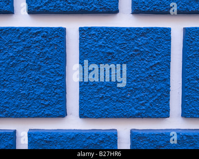 Außenansicht des blauen Quadrate auf dem Gebäude Stockfoto