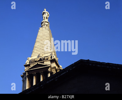 Turm der St.-Georgs Kirche Bloomsbury Stockfoto