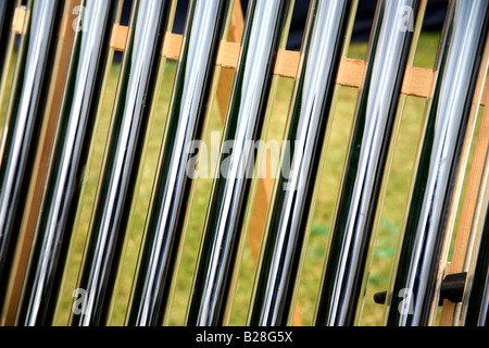 Glasrohre, die Teil des solaren Warmwasserbereitung system Stockfoto