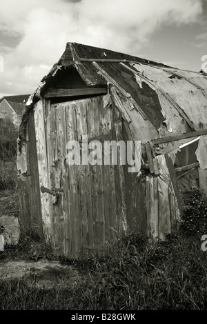 Ein altes Boot umgedrehten und als ein Speicher-Hütte auf der Heiligen Insel Lindisfarne Stockfoto