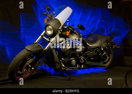 Licht gemalt Harley Davidson V-Rod Stockfoto