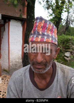 Alten Nepali Bauern in traditionellen Kappe Pokhara Tal Nepal Stockfoto