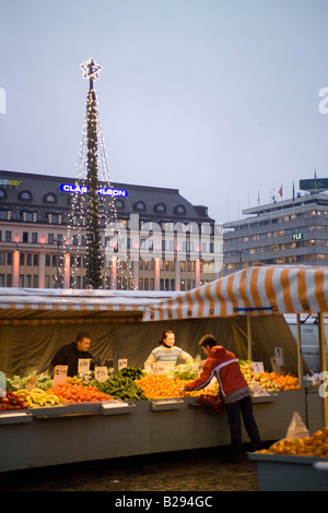 Christmas Market Turku Finnland Datum 22 04 2008 Ref ZB693 112626 0025 obligatorische CREDIT Welt Bilder Photoshot Stockfoto