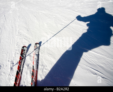 Skifahren auf einem Berg erste Person perpective Stockfoto