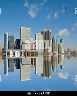 Panoramawanderungen von Manhattan mit fliegenden Hubschrauber New York usa Stockfoto