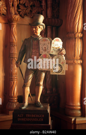 Triberg-Uhrmacher-Statue in Triberg Council Chamber Triberg Schwarzwald Mordanschlägen Stockfoto