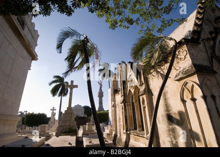 Im Inneren der Friedhof Cementerio de Crist bal Col n in Verdado Kuba Stockfoto
