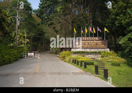 Eingang des Khao Sok National Park Süd-Thailand Stockfoto