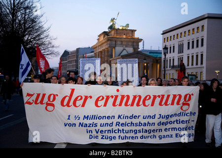 Gedenken an die Opfer des Holocaust und Protest gegen die Weigerung der Deutschen Bahn, der Zug der Erinnerung oder M möglich Stockfoto