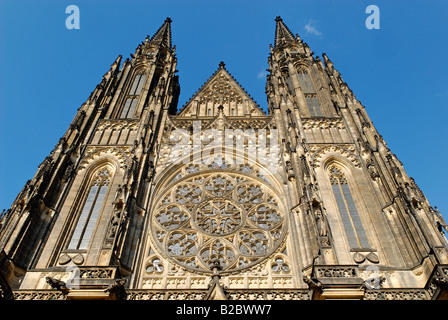 Fassade der St.-Veits-Dom, Prager Burg Hradschin, UNESCO World Heritage Site, Tschechische Republik, Europa Stockfoto