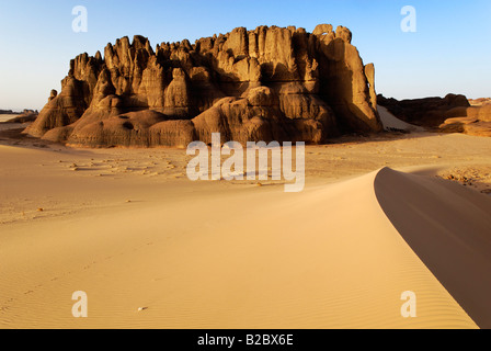 Felsformation in Tin Akachaker, Tassili du Hoggar, Wilaya Tamanrasset, Algerien, Sahara, Nordafrika Stockfoto