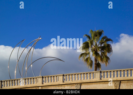 Palma de Mallorca, Skulptur, auf der Terrasse des Palacio Juan March Stockfoto