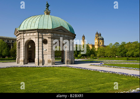 Pavillon für die Göttin Diana, Hofgarten und Theatinerkirche Kirche, München, Upper Bavaria, Bayern, Deutschland Stockfoto